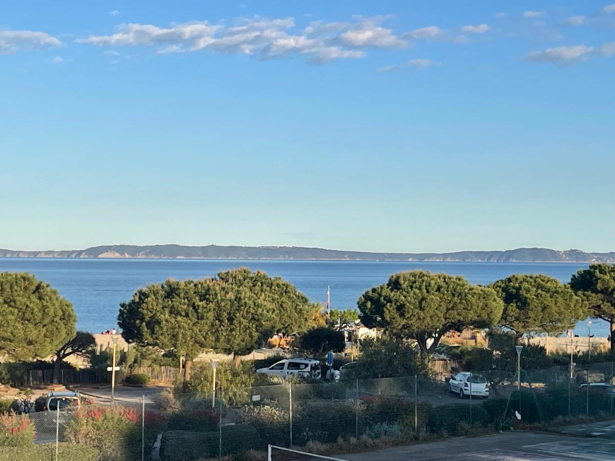 Appartement Pieds Dans L'Eau Vue Mer Bormes Les Mimosas Esterno foto