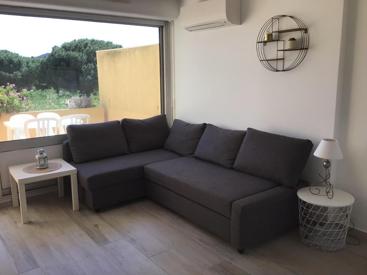 Appartement Pieds Dans L'Eau Vue Mer Bormes Les Mimosas Esterno foto