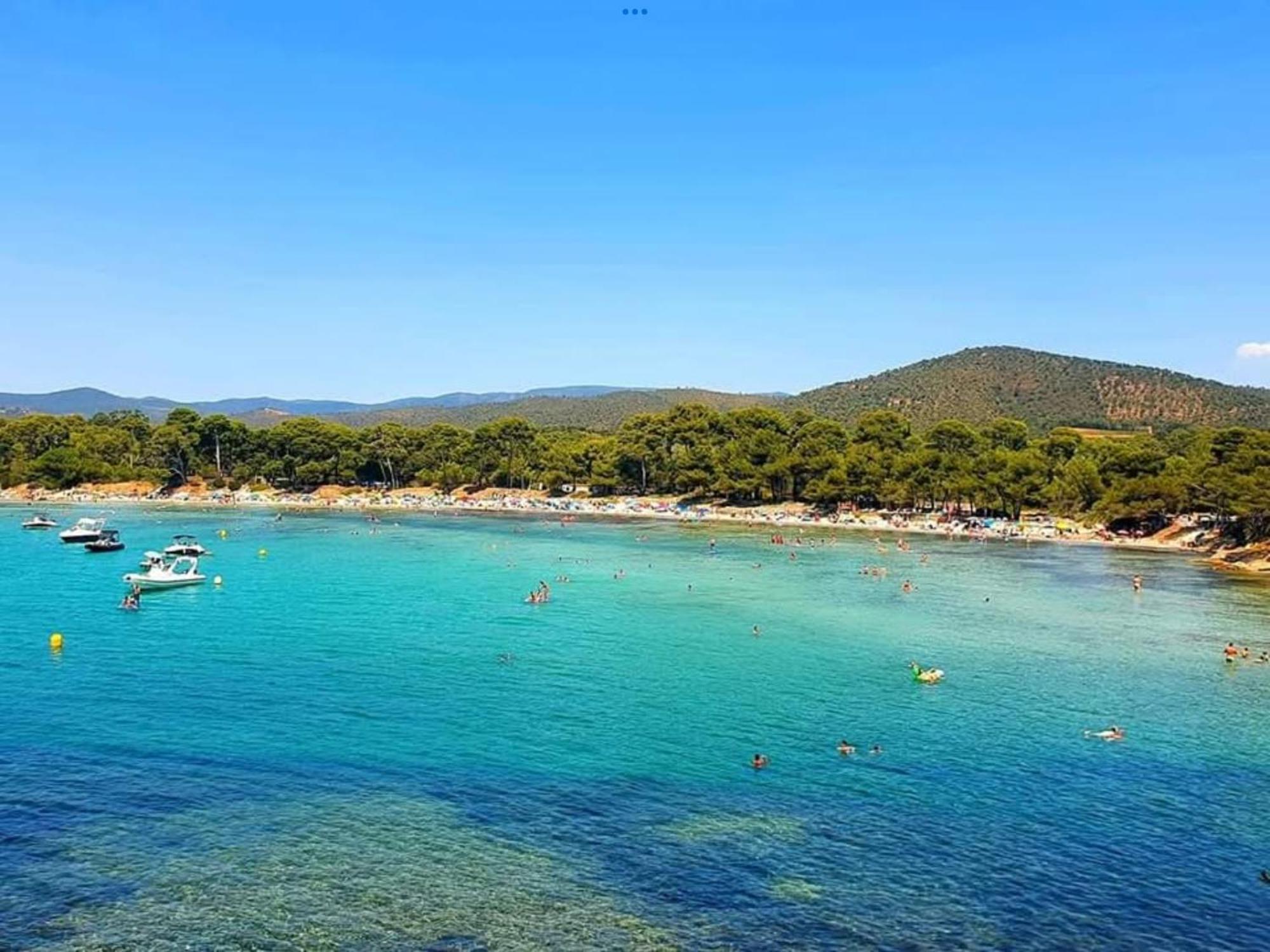 Appartement Pieds Dans L'Eau Vue Mer Bormes Les Mimosas Esterno foto
